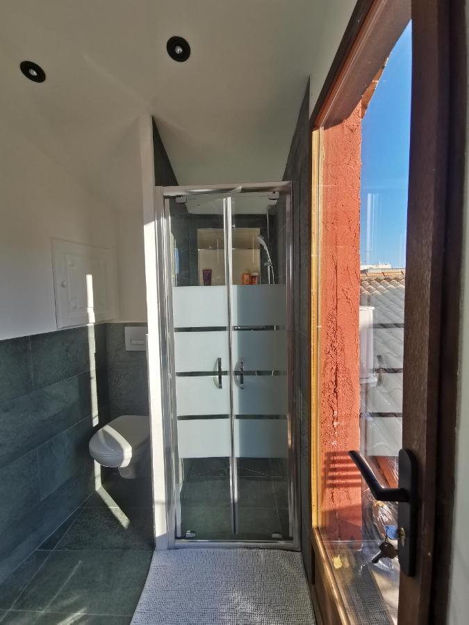 La Terrasse Suspendue Des Arenes - Une Nuit A Nîmes Extérieur photo